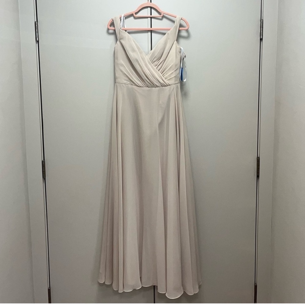 NWT David’s Bridal Dress